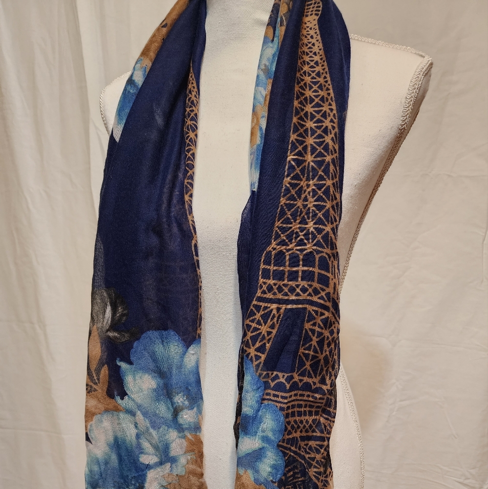 Paris Inspired Versatile Scarf โจ๏ธ - Picture 5 of 7